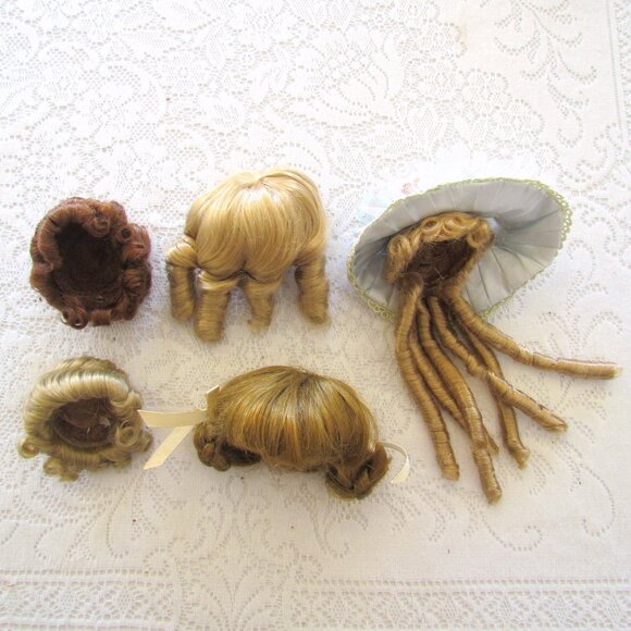 DOLL WIGS, 5 REPLACEMENT HAIR STYLES: GIBSON GIRL, RINGLETS, CURLS, BONNET, EUC - Picture 8 of 14